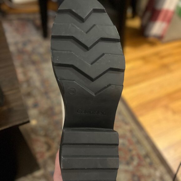 Calvin Klein Womens Amina Ivory Leather Block Heel Chelsea Boots - Picture 4 of 7